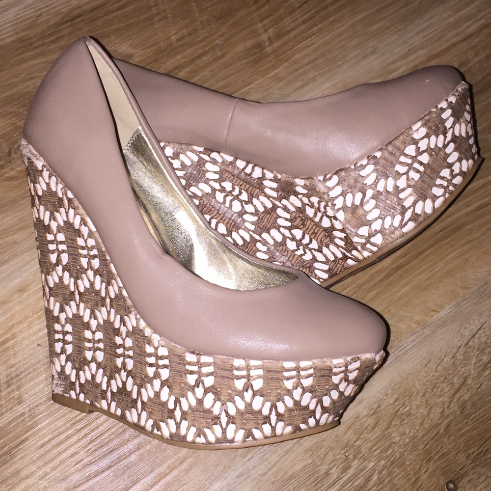 DBDK PLATFORM WEDGE